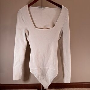 NEW! Abercrombie & Fitch Bodysuit Long-Sleeve Square neck Ribbed Cream Size M
